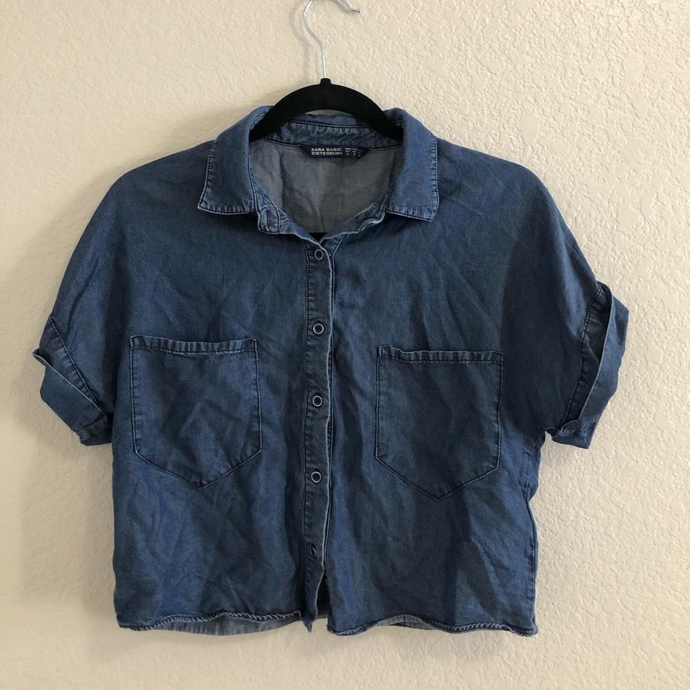 denim blue t-shirt by Zara!